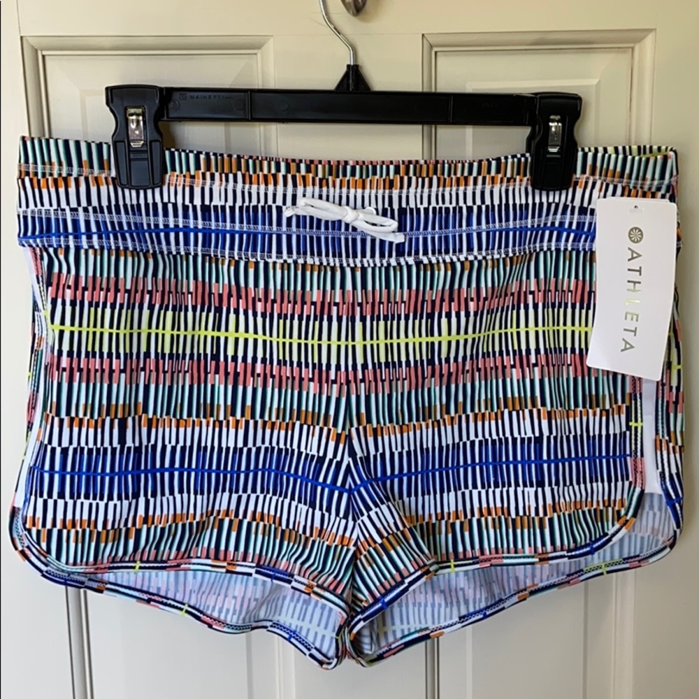 Athleta Prismatic Surge Short